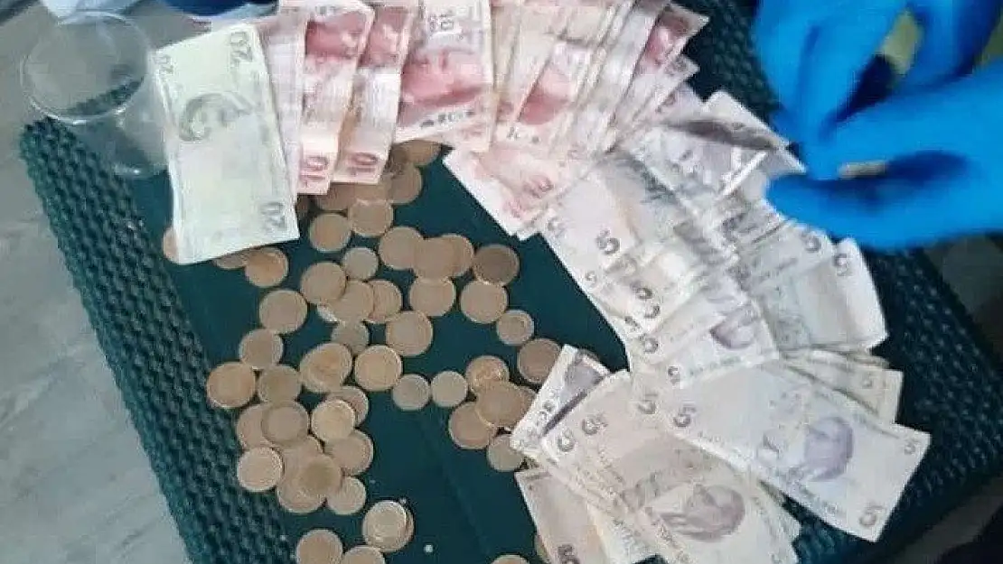 1 saat dilendi 255 lirayı cebe koydu