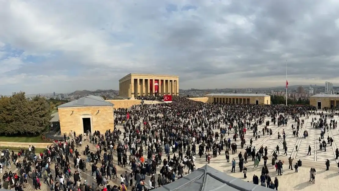 10 Kasım Atatürk'ü Anma Günü'nde Anıtkabir'e rekor ziyaret