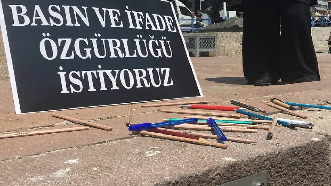 󈧎 Ocak’ gözaltı ve tutuklamaların gölgesinde kutlanıyor