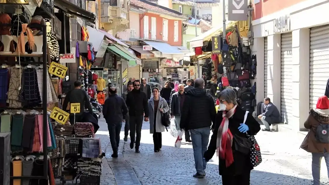 100 TL ile İzmir'de bir gün neler yapılabilir? Çok para harcamadan dolu dolu bir gün geçirmek isteyenler için liste