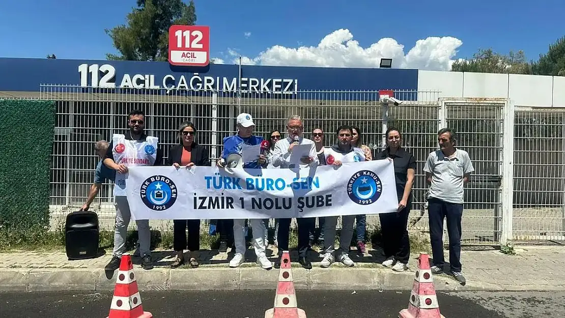 112 Acil Çağrı Merkezi çalışanları İzmir’de ses yükseltti: Personelin özlük ve sosyal hakları iyileştirilmeli