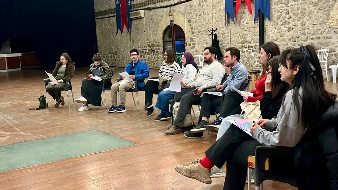 18-30 yaş arasındakilere müjde! İzmir'de bu eğitim tamamen ücretsiz