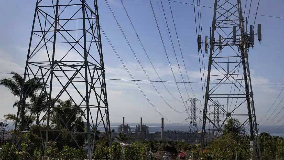 19 Ağustos İzmir'de elektrik kesintisi: Hangi ilçeler etkilenecek? 