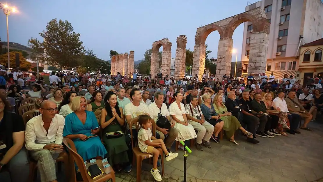 2. Efes Tiyatro Festivali Başladı