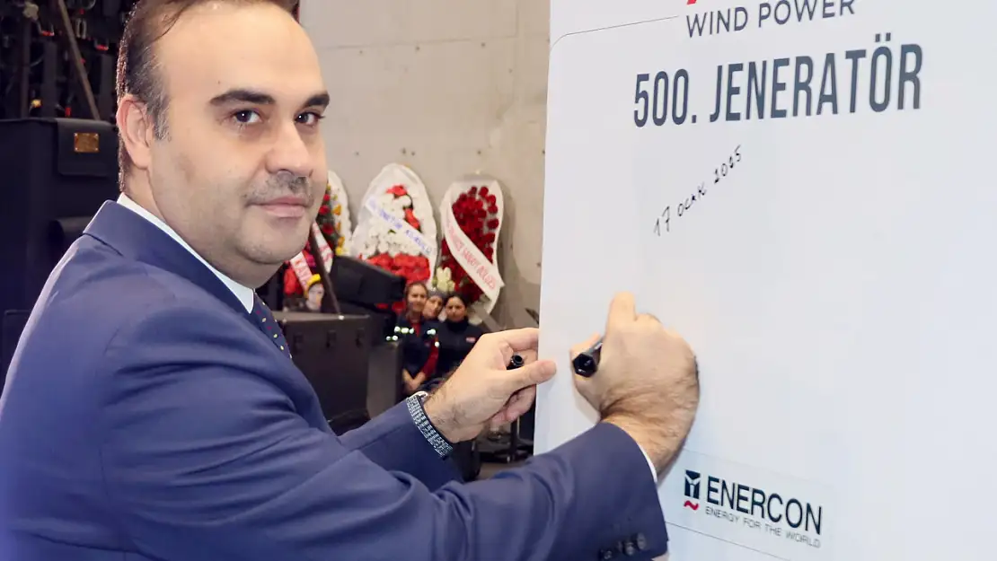 500. jeneratöre Bakan'lı kutlama