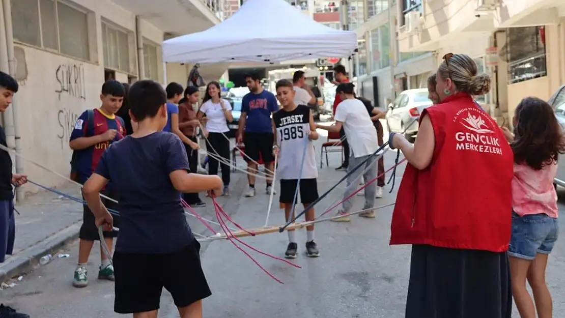 Acı çığlıkların yerini çocuk sesleri aldı