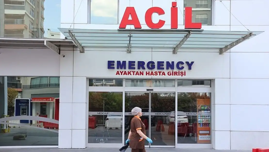 Acil servisler ishal ve kusma vakalarıyla doldu