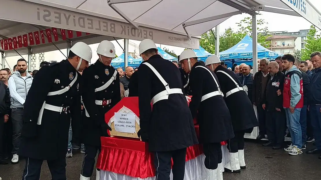 Adıyaman'da şehit olan Komiser Gökhan Özer son yolculuğuna uğurlandı