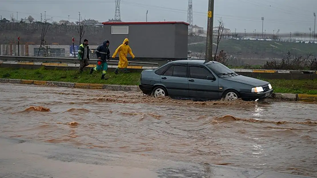 AFAD’dan 5 il için kuvvetli yağışların süreceği uyarısı