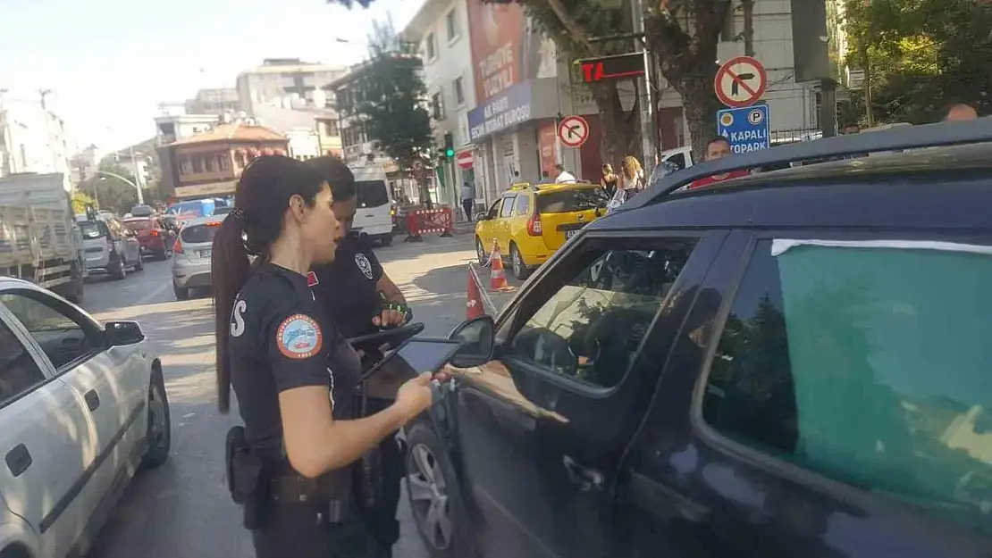 Afyonkarahisar’da asayiş ve trafik denetimi yapıldı