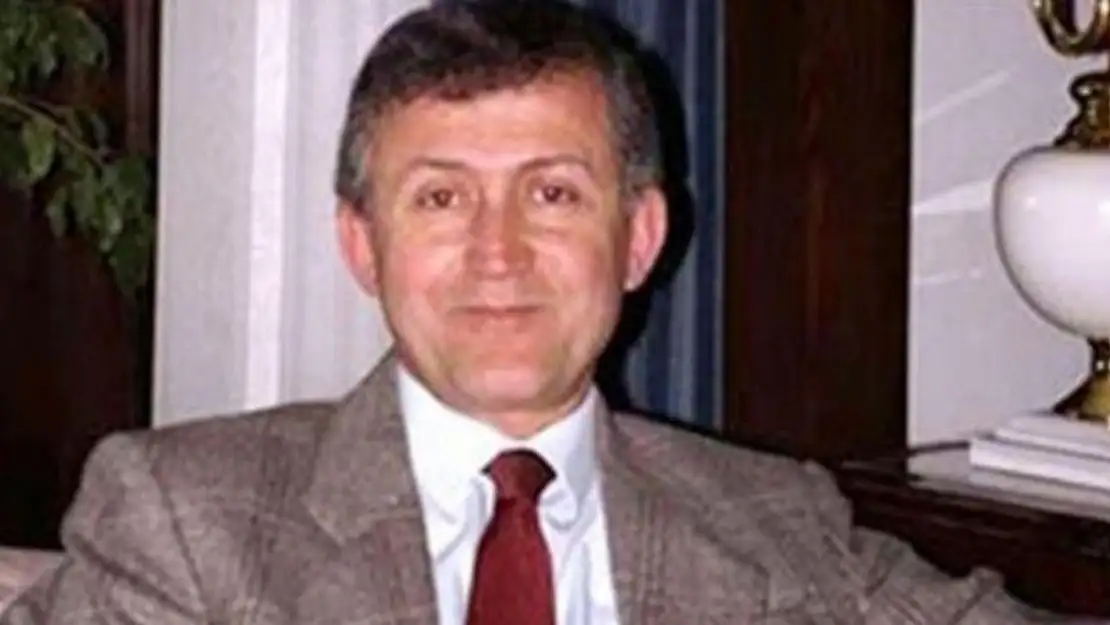 Ahmet Taner Kışlalı’yı anıyoruz