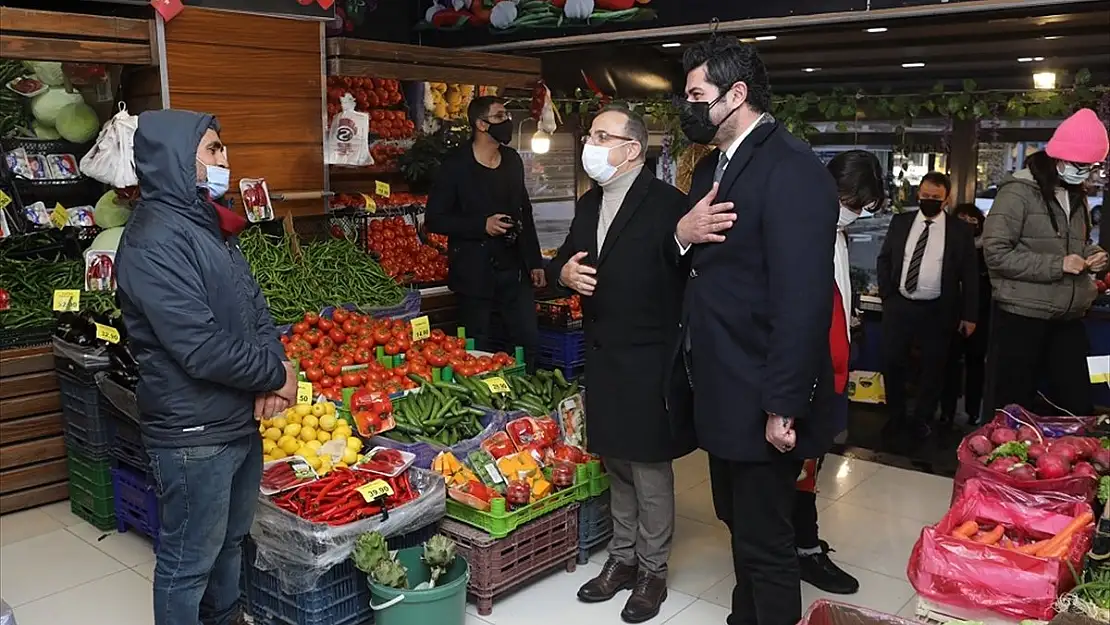 AK Parti İl Başkanı Sürekli, Narlıdere'de ziyaretlerde bulundu