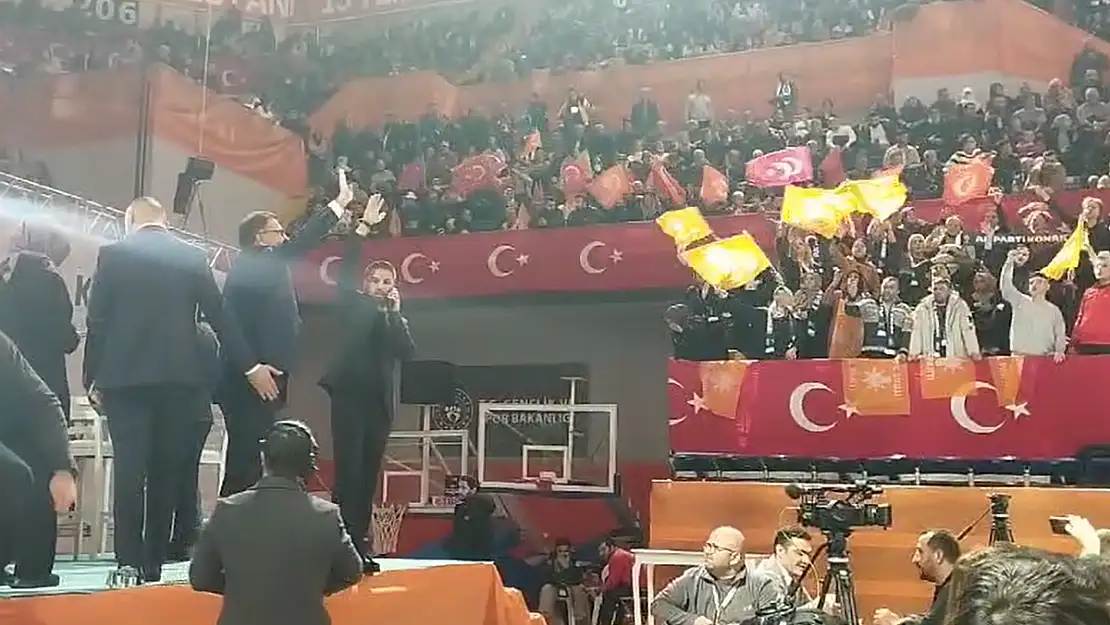 AK Parti İzmir İl Başkanı Bilal Saygılı Halkapınar Spor Salonu’nda!