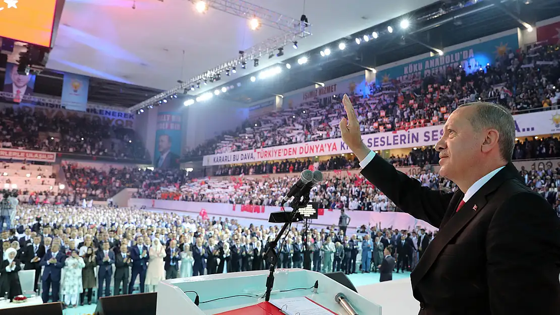 AK Parti İzmir İl Kongresi ertelendi