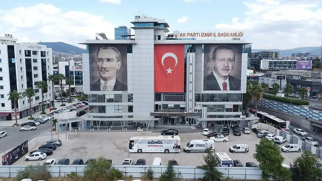 AK Parti İzmir'de 6 ilçe başkanı belli oldu