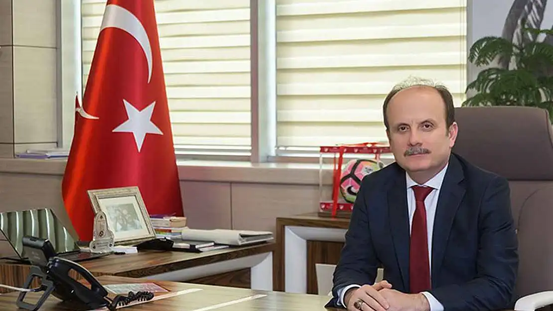 AK Parti Konya Milletvekili Adayı Mehmet Baykan’dan ilginç diyalog: “Öv beni biraz öv”