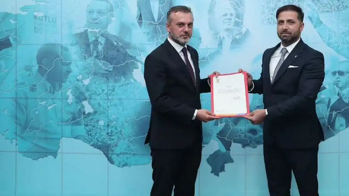 Ak Parti Tire’de göreve Abdülkadir Uğurlu atandı