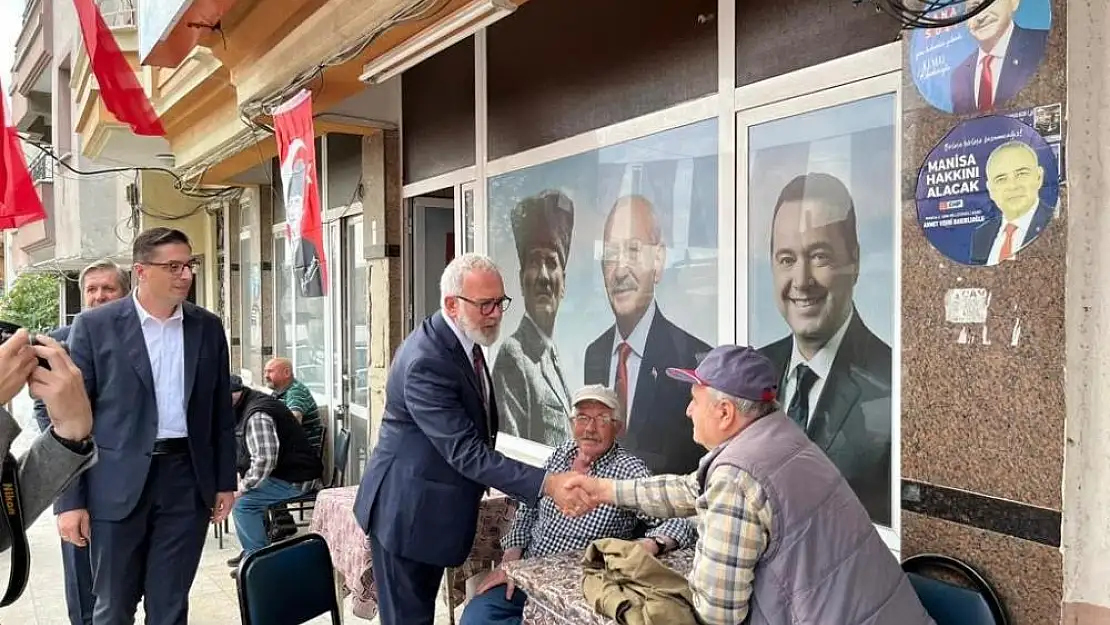 AK Parti'li Yenişehirlioğlu, Akhisarlı zeytin üreticileri ile buluştu