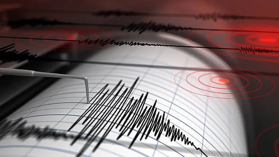 Akdeniz'de 4 büyüklüğünde iki deprem yaşandı