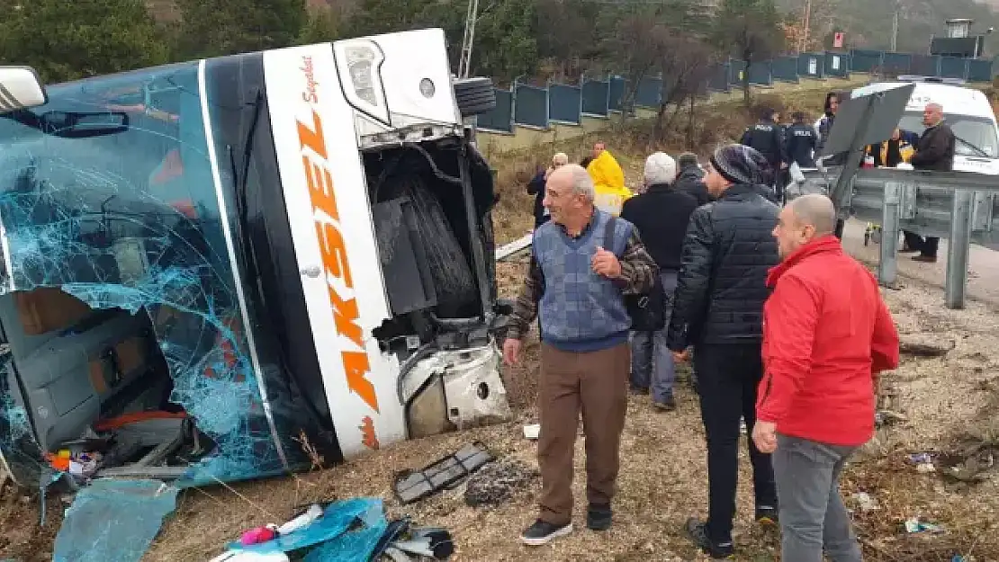 Aksel Seyahat adlı otobüs firmasından acı haber: Ölü ve çok sayıda yaralı var!