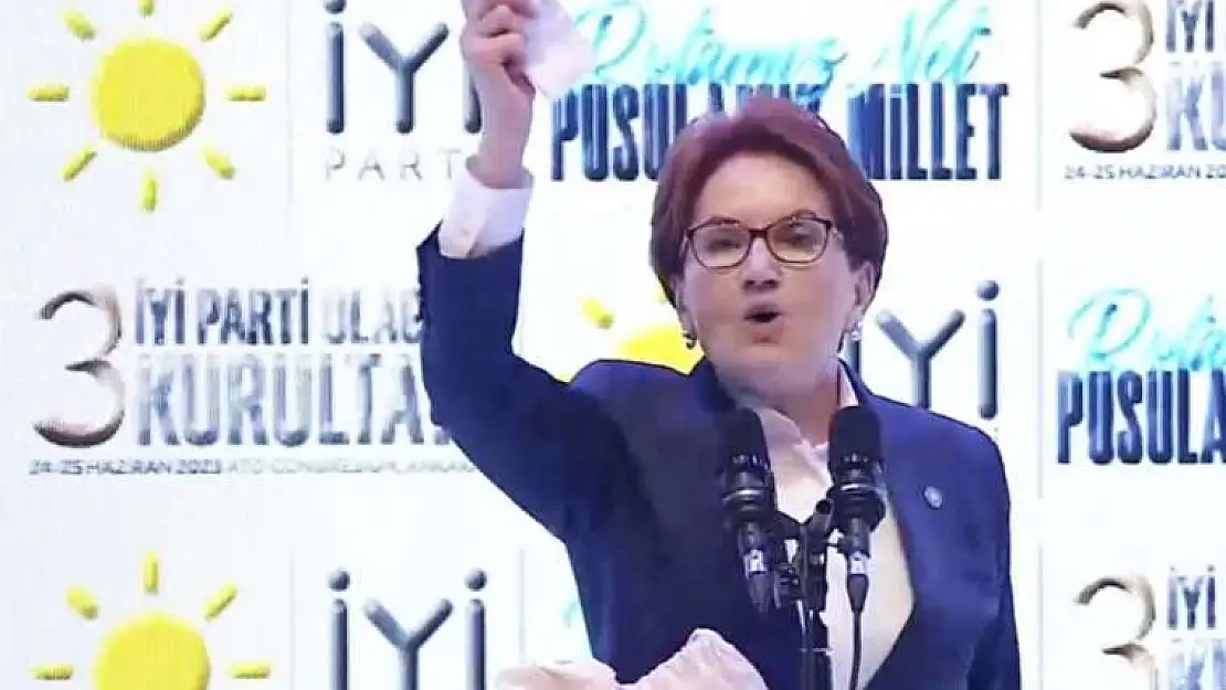 Akşener Kurultay’da konuştu: Hayatımın en büyük pişmanlığı…