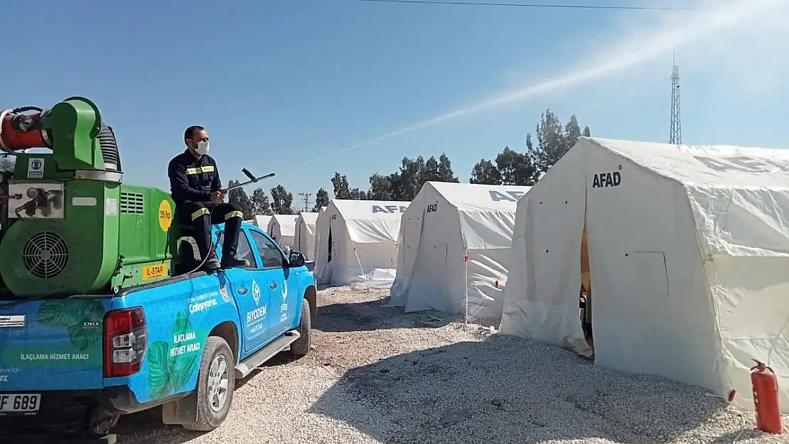 Aliağa Belediyesi, Hatay’da dezenfeksiyon çalışması yapıyor