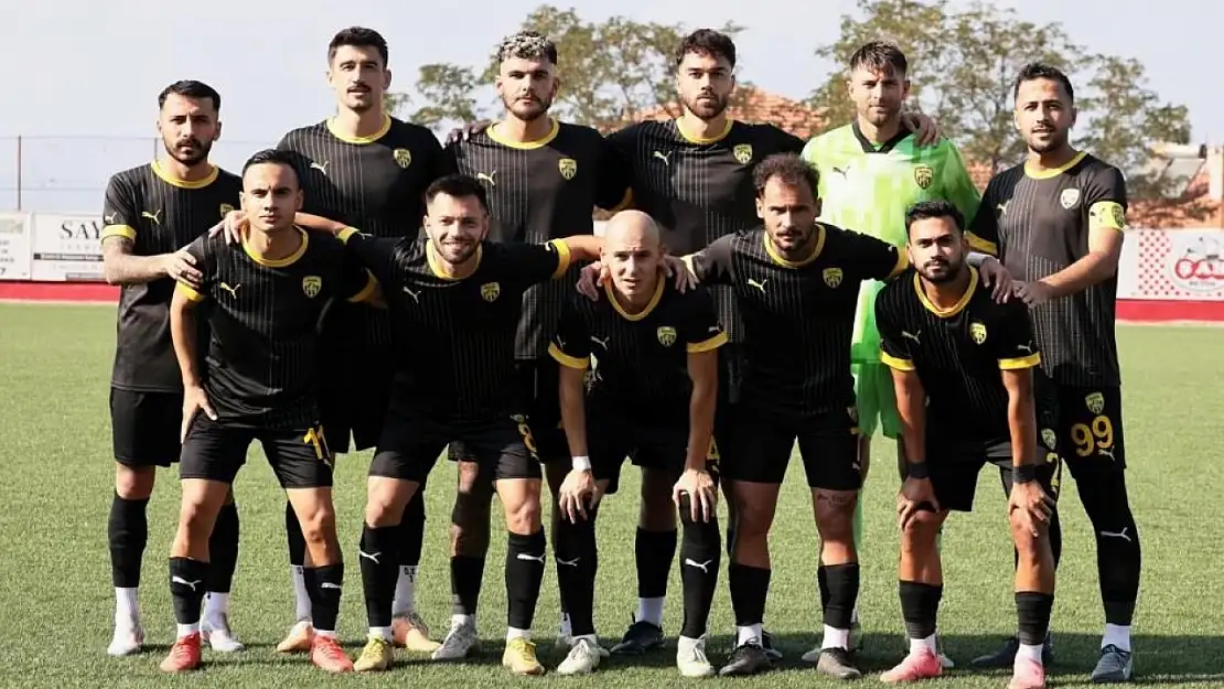 Aliağaspor FK, ayvalık deplasmanından galibiyetle ayrıldı  