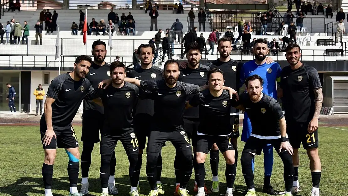 Aliağaspor FK deplasmanda farklı kazandı