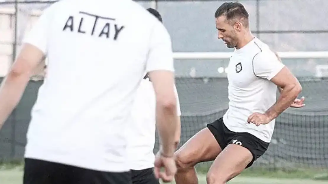 Altay'da Marco Paixao, Afyon kampına katıldı