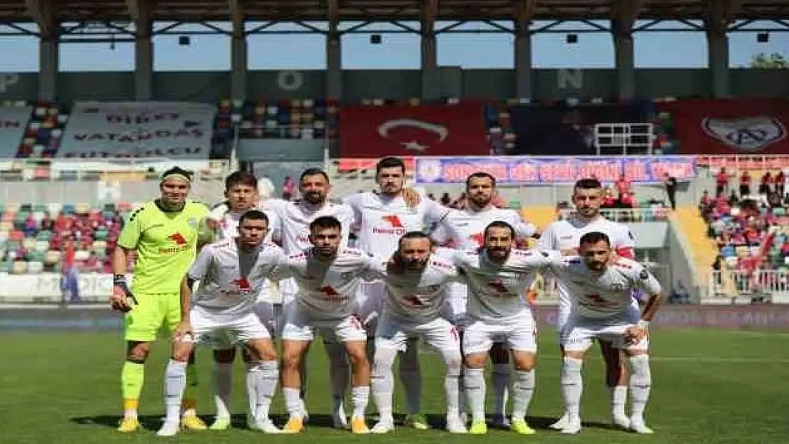 Altınordu-Bandırmaspor maçında gol var kazanan yok !