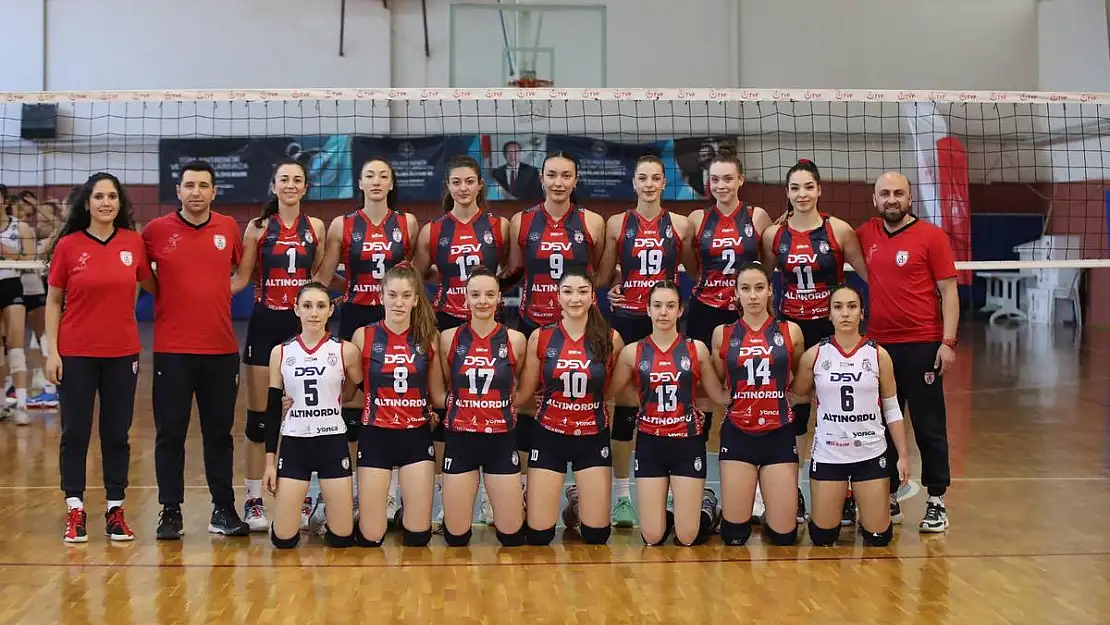 Altınordu Voleybol, play-off çeyrek finallerinde