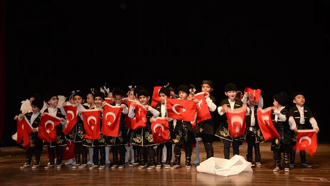 Anaokulu öğrencilerinden muhteşem performans