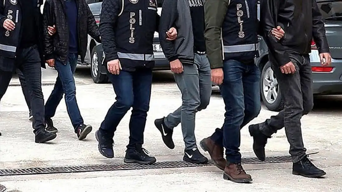 Aralarında Ankara, İstanbul ve İzmir'de var: 27 ilde FETÖ operasyonu
