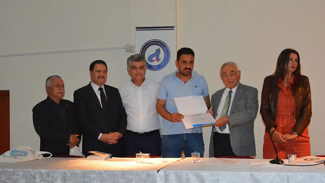 Âşıklar Ege'de buluştu: Türkmen'e kültürel saygı duruşu