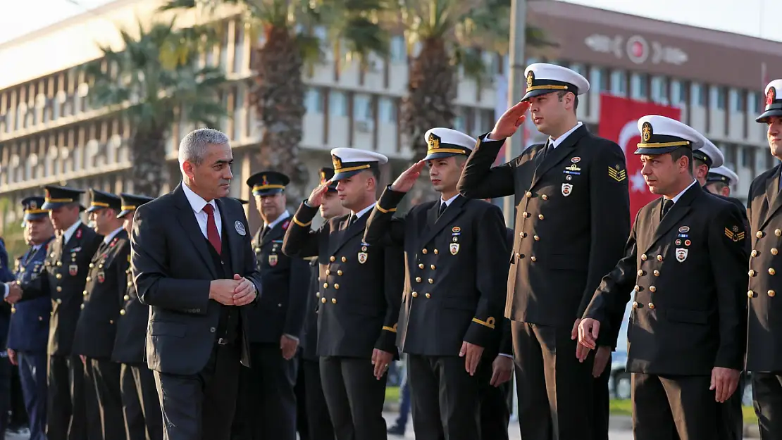 Atatürk, Aliağa'da saygı ve özlemle anıldı: Törenlere kimler katıldı?