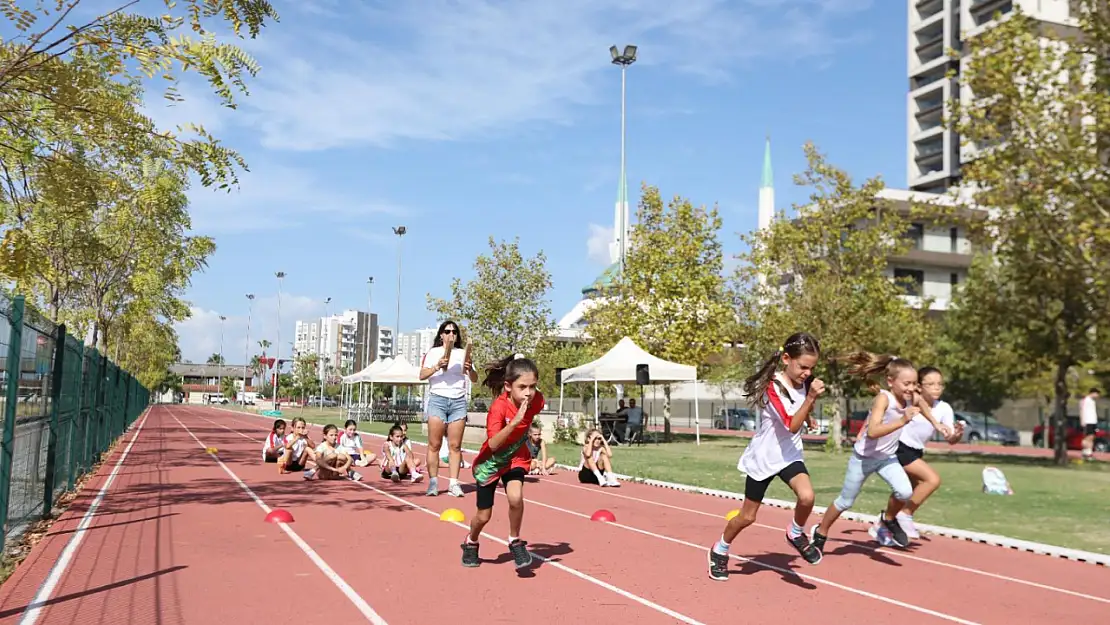 Atletizm Şenliği minik atletleri buluşturdu