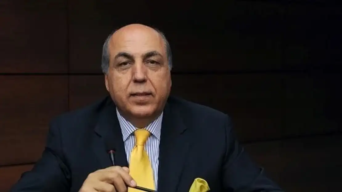 Aydın Ayaydın kimdir?