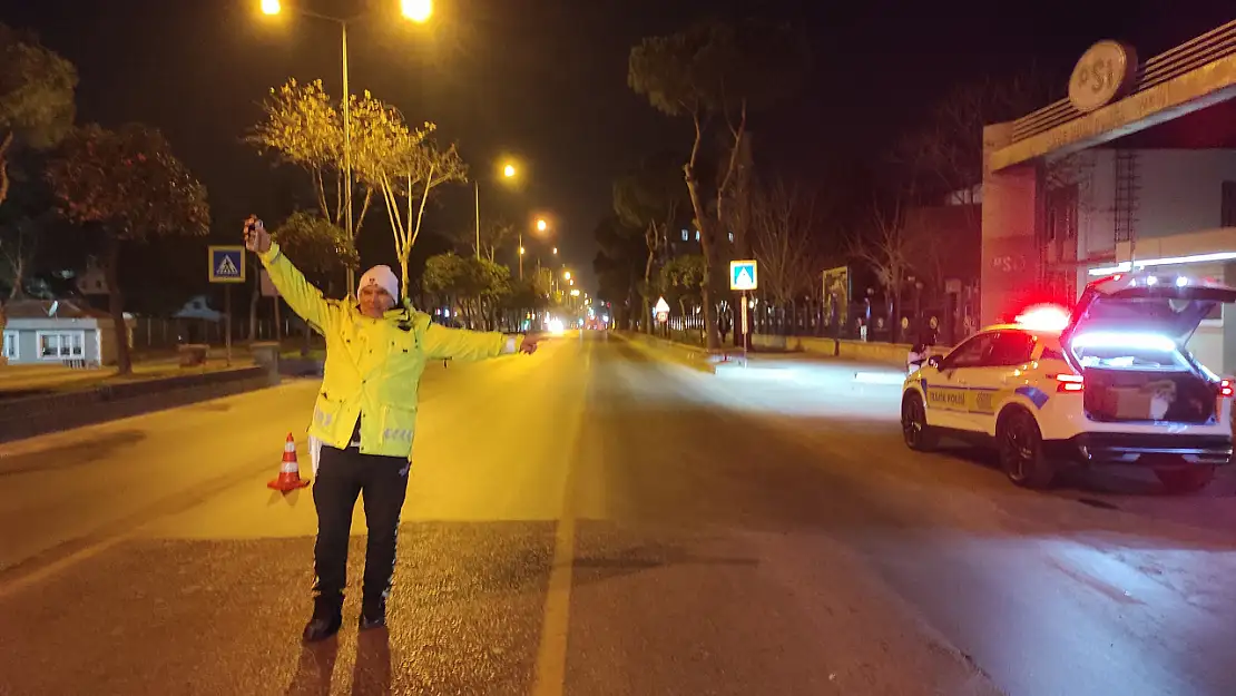 Aydın'da trafik uygulaması: Kusurlu sürücüler polise yakalandı