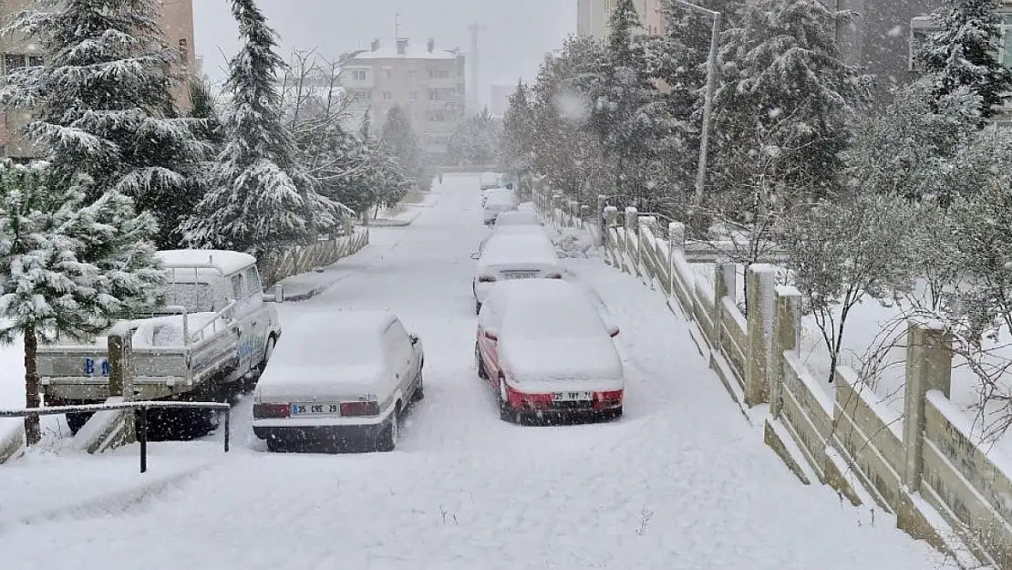 Aydın, İzmir, Manisa'da bugün kar yağacak mı? izmir, Aydın, Manisa'da hangi ilçelerde kar yağacak?