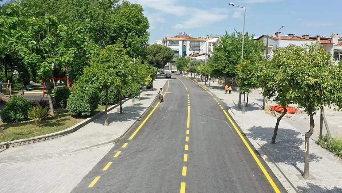 Aydın’da Efeler Evliya Çelebi Caddesi yenilendi