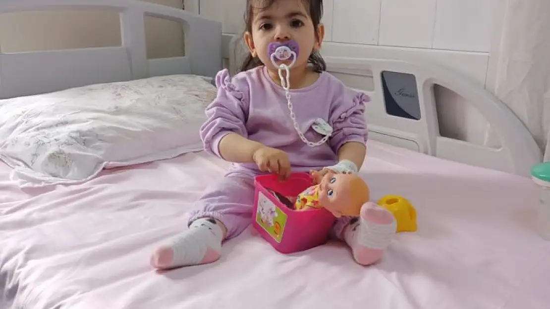 Azra bebek için yardımlar artıyor