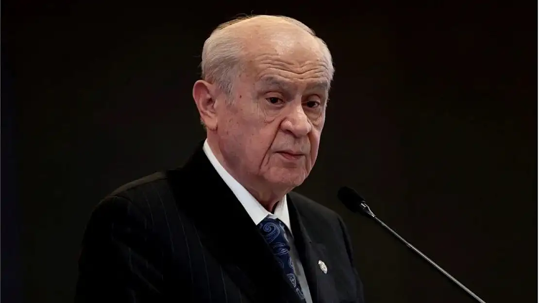 Bahçeli'den canlı yayına sürpriz mesaj: Barış tek kanatlı kuş değildir!