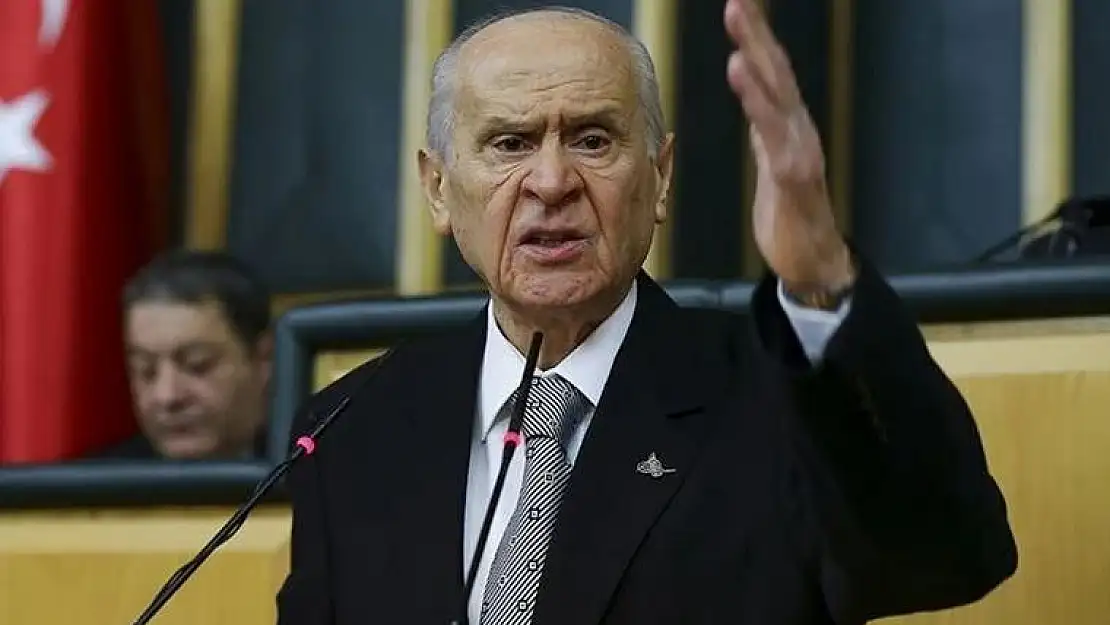 Bahçeli’den Fenerbahçe taraftarına tepki!