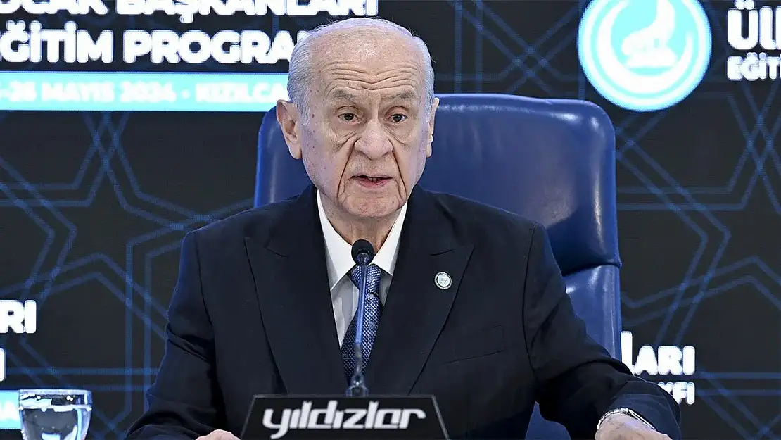 Bahçeli’den ‘sokak hayvanları’ açıklaması: Öğlen sıcağında mutlaka uyurlar…