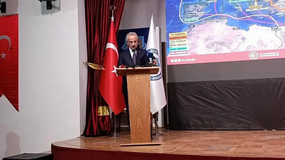 Bakan Uraloğlu: Cumhurbaşkanımızın yönetiminde birçok esere imza attık