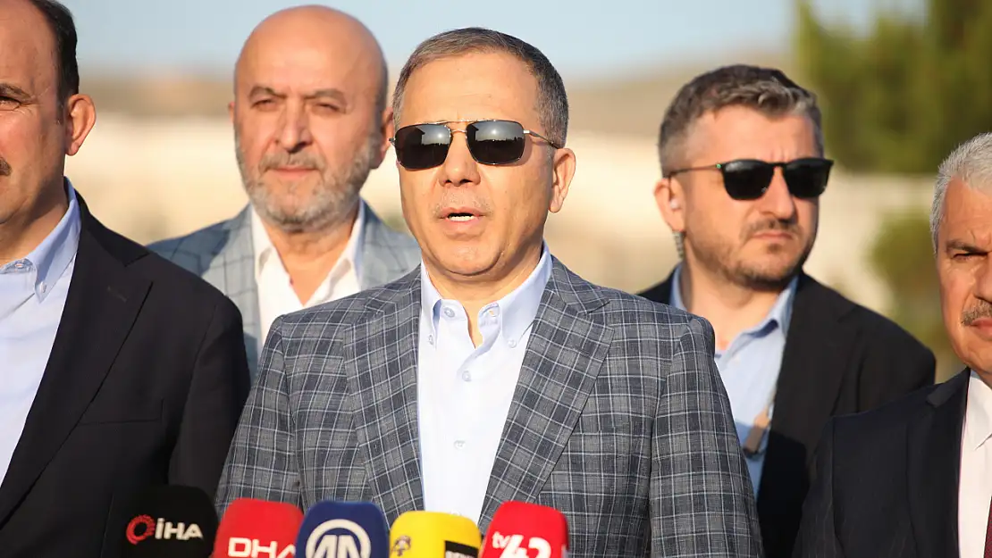 Bakan Yerlikaya'dan bayramda trafik uyarısı