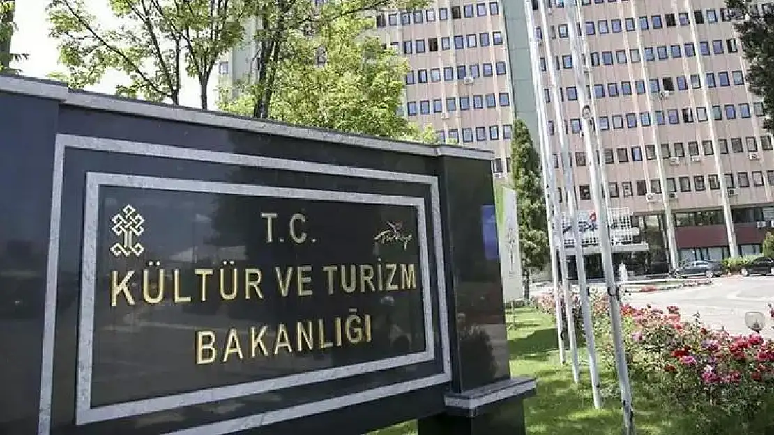 Bakanlık, 4’ü İzmir’de 16 turizm arazisini tahsise çıkarttı