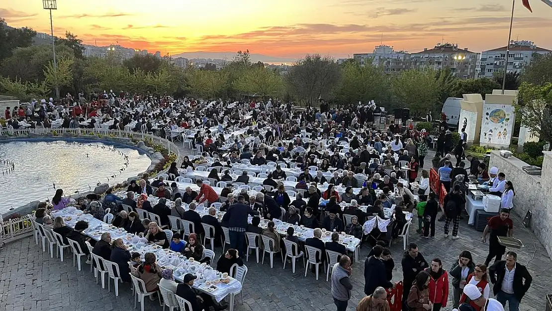 Balçova’da Ramazan yemeği buluşması