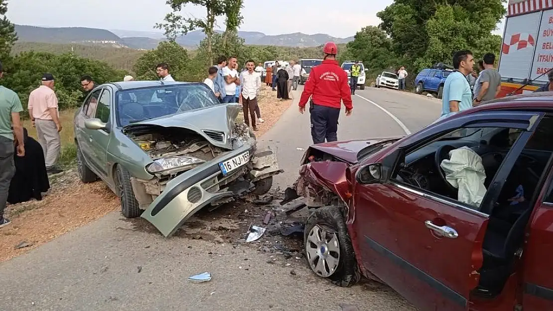 Balıkesir’de kaza: 1 ölü 3 yaralı