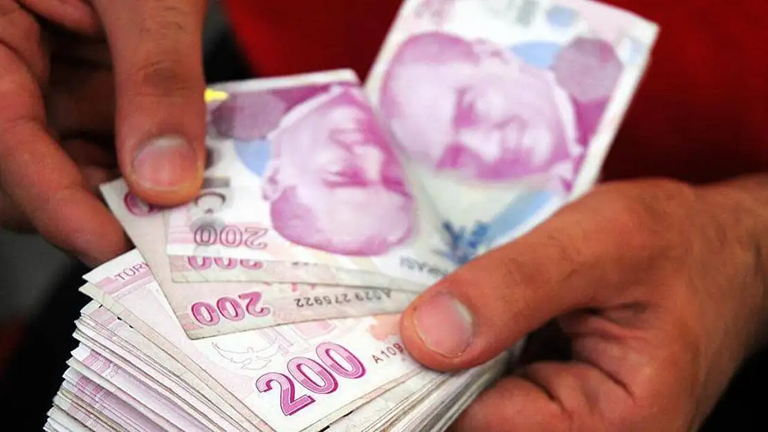Bankamatik kartı olanlara 15.000 TL'lik online kredi müjdesi: 3 bankadan hızlı destek